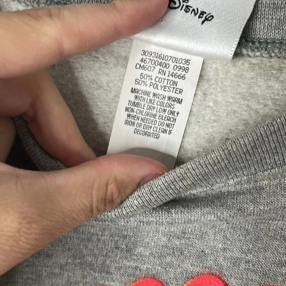 Disney Vintage 2000 Mickey Epcot Crewneck Kids Sweater - Picture 4 of 5